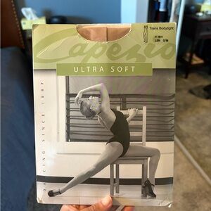 Capezio Ultra Soft Women's Tights - Light Brown